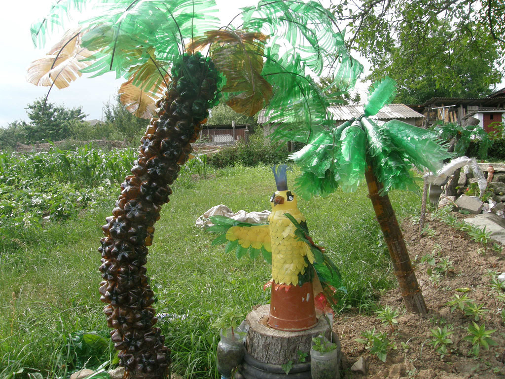 Поделки из пластиковых бутылок своими руками для сада и огорода фото